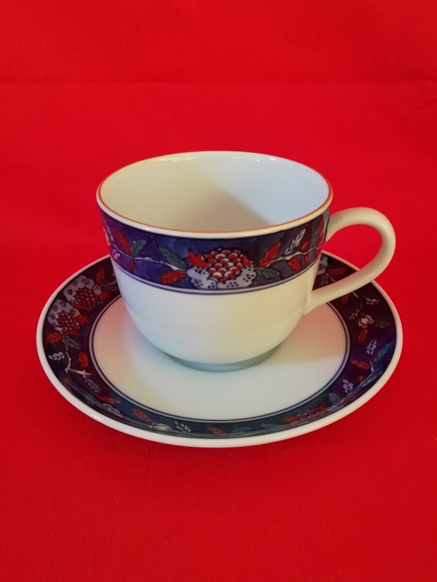 Korebeki Kiln Zemeki Gama Gen'Emon Somenishiki Pomegranate Coffee Bowl Dish Cup Korebeki Kiln Zemeki Gama Gen'Emon Somenishiki Pomegranate Coffee Bowl Dish Cup