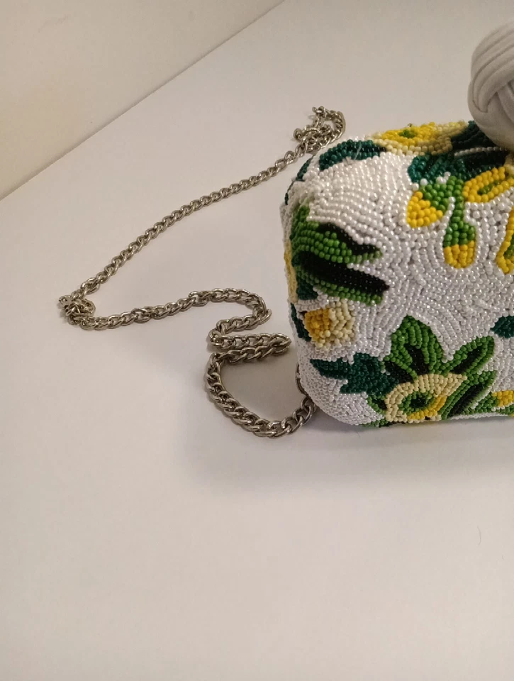 Nuevo con etiquetas Bolso sin asas Sam Edelman Annabelle estuche rígido con cuentas talla OS venta al por menor $128.00 Foto 3 de 4