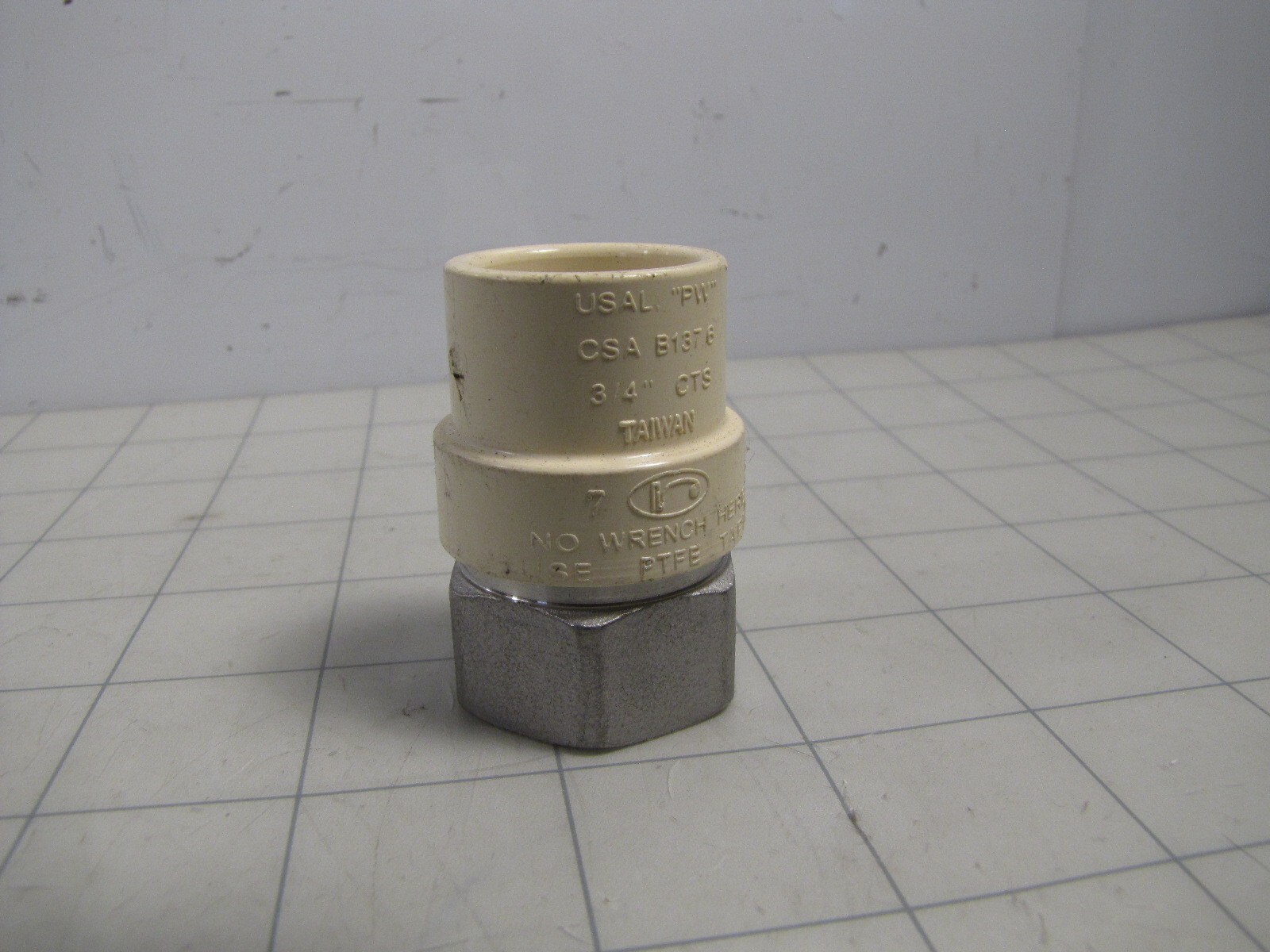 RF100075F 3/4" CPVC x Female Brass Adapter NEW