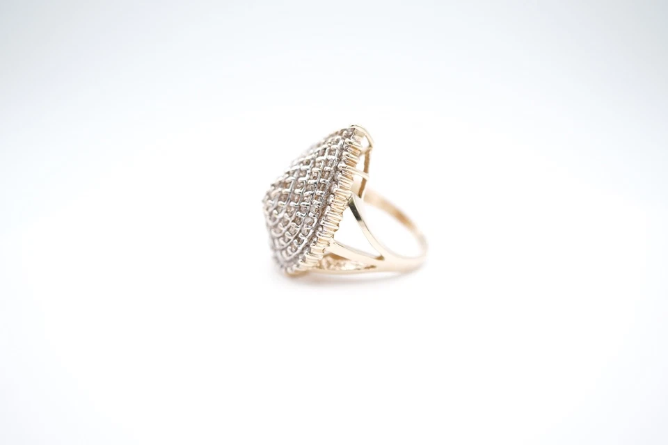 Anillo de oro amarillo de 14 quilates con racimo de diamantes champán en forma de lágrima de 1,5 quilates Foto 3 de 4