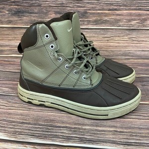 acg nike duck boots