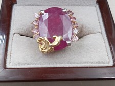 Beautiful Sterling Silver with Faceted Ruby Center Stone: Size 9