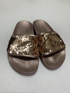 guess rose gold flip flops