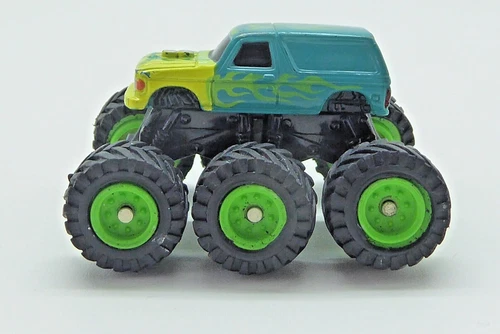 Micro Machines Vintage Galoob RARE 1993 Insane Green 6 Wheeler Monster Truck - Picture 5 of 8
