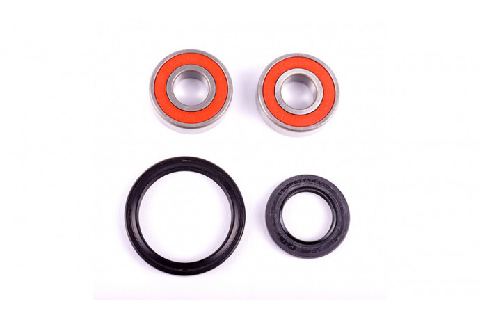 Supprimer le jeu avant de Yamaha FZR 1000 via roulement Tourmax WBK-127
