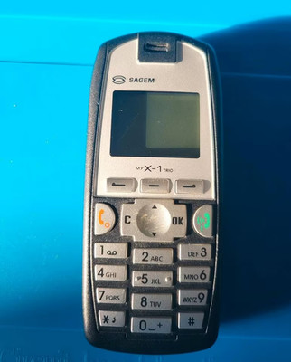 Retro Mobiltelefon   Sagem myX-1 Trio