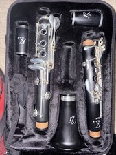 Bb Clarinet - Extra Eb Key