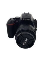 Nikon SLR Digital Camera DSLR D5500 18-55 VR II Lens Kit Black Used