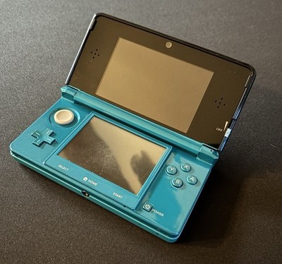 Nintendo 3DS  Aqua Blau - Konsole Handheld  (Ohne Ladekabel )