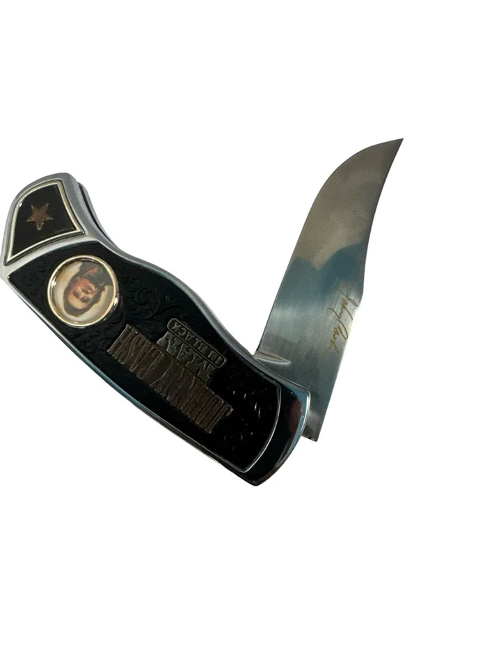 Navaja de Bolsillo Colección Johnny Cash “El Hombre de Negro” FIRMADA Foto 3 de 3