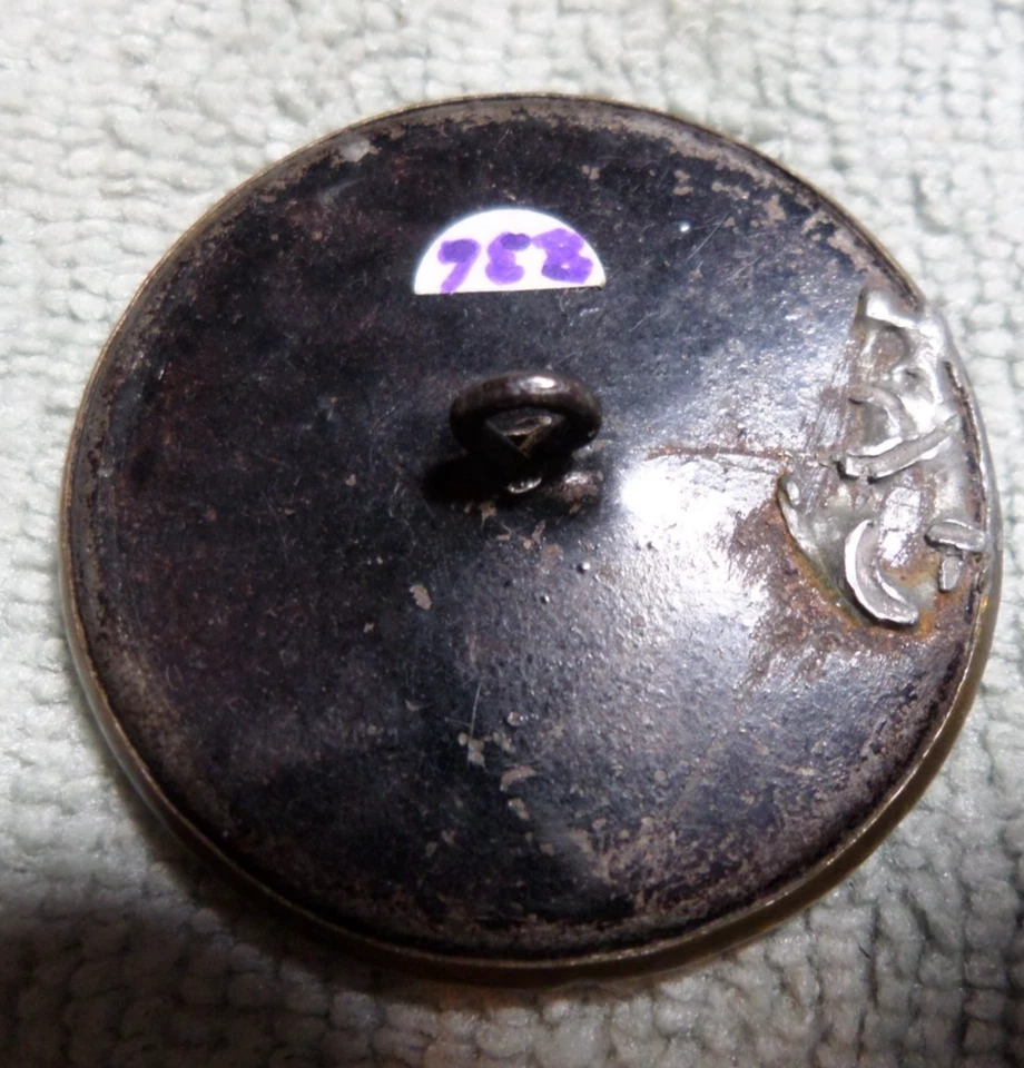 Antique Metal Picture Button Child Stealing Nest of Babies from Mama Bird - Image 4 of 4