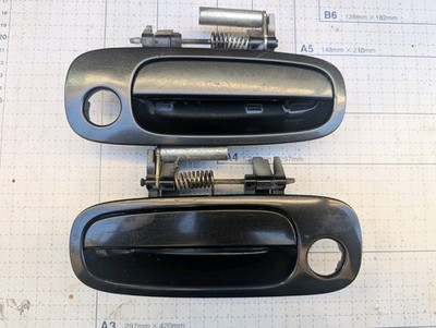 2001-2005 Toyota Celica GT/S Driver Passenger Exterior Door Handle