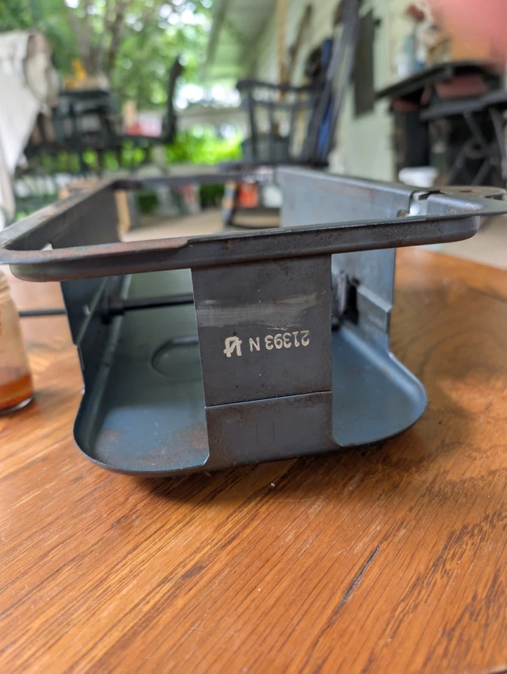 Sartén de goteo de aceite para máquina de coser Industrial Union 21393 N Plus pie 63400 Foto 3 de 4