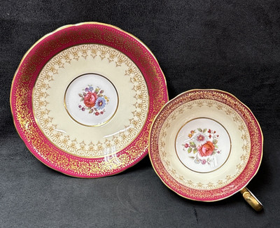 Vintage Aynsley Teacup and Saucer Bone China England Red Gold Decor 7300