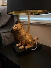 HOLLYWOOD REGENCY vtg couture curations gold leopard jungle cat table lamp art
