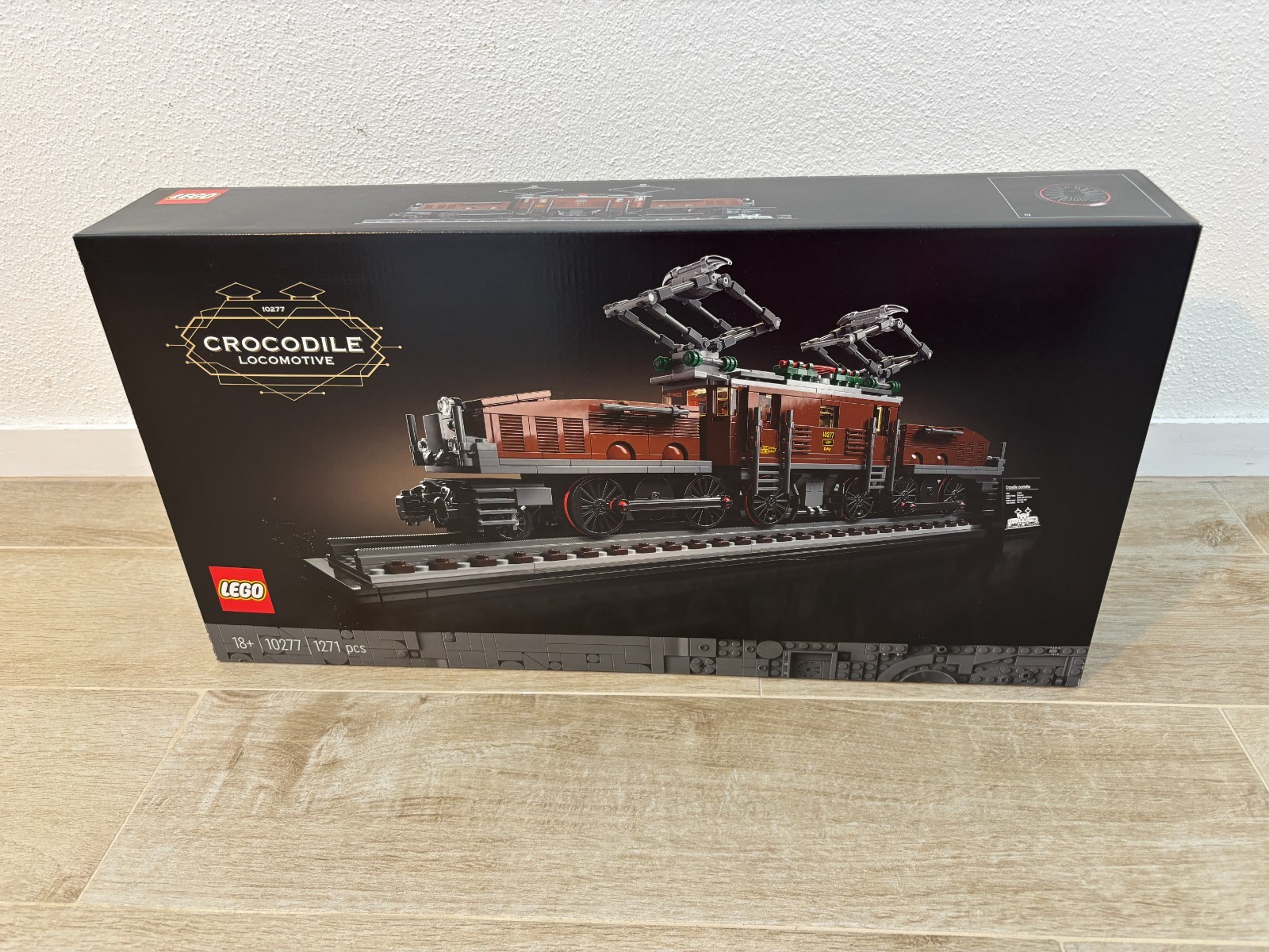 LEGO Icons Krokodil-Lokomotive SBB Ce 6/8 10277