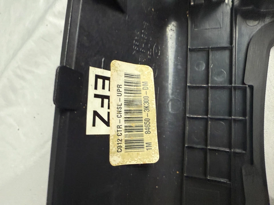 Hyundai Sonata 2006-2008 consola central palanca de cambios bisel embellecedor 84650-3K300 OEM Foto 3 de 4