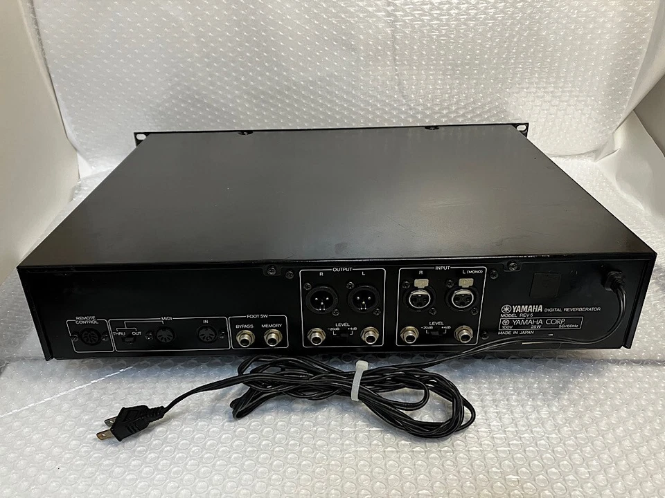 YAMAHA REV5 Digital Reverberator AC 100V Adopts DSP LSI Working Free Shipping - Image 3 of 3