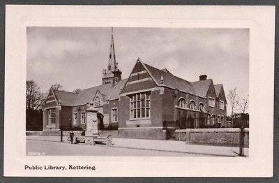 Postkarte Kettering Northamptonshire Öffentliche Bibliothek Pferdetrog frühe RP