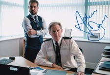 ADRIAN DUNBAR signed Autogramm 20x30cm LINE OF DUTY in Person autograph COA