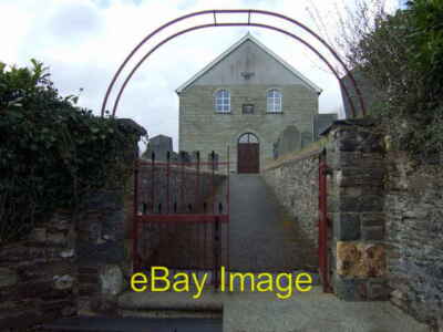 Photo 6x4 Independent chapel Llandilo The chapel stands above the road i c2008