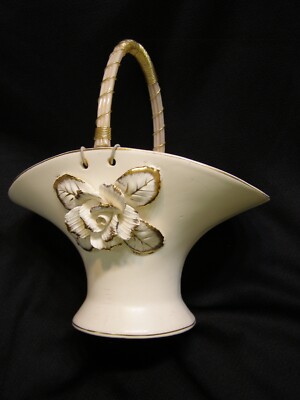 Beautiful Lefton's Ceramic / Porcelain Basket w/ Handle 7-1/2'' T 7'' W w/ Rose