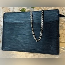 Louis Vuitton Black EPI Pochette Homme Clutch with insert and chain authentic