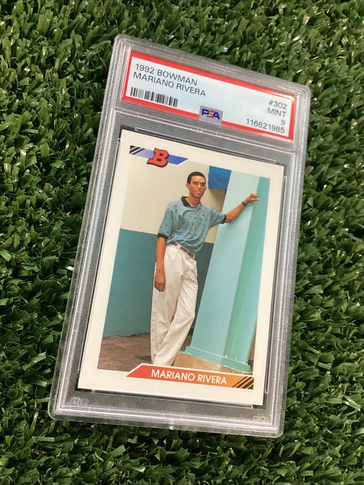 Mariano Rivera 1992 Bowman #302 E* PSA 9 (RC) HOF New York Yankees -MC view 2
