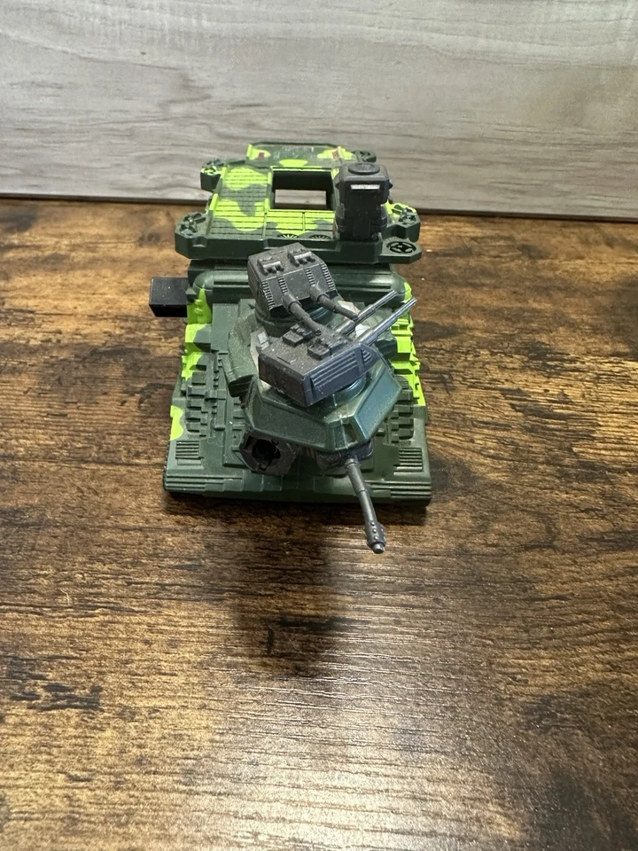 Mega Force Triax RAM FIST Spearhead Command Vehicle 1989 Kenner de colección incompleto Foto 2 de 4