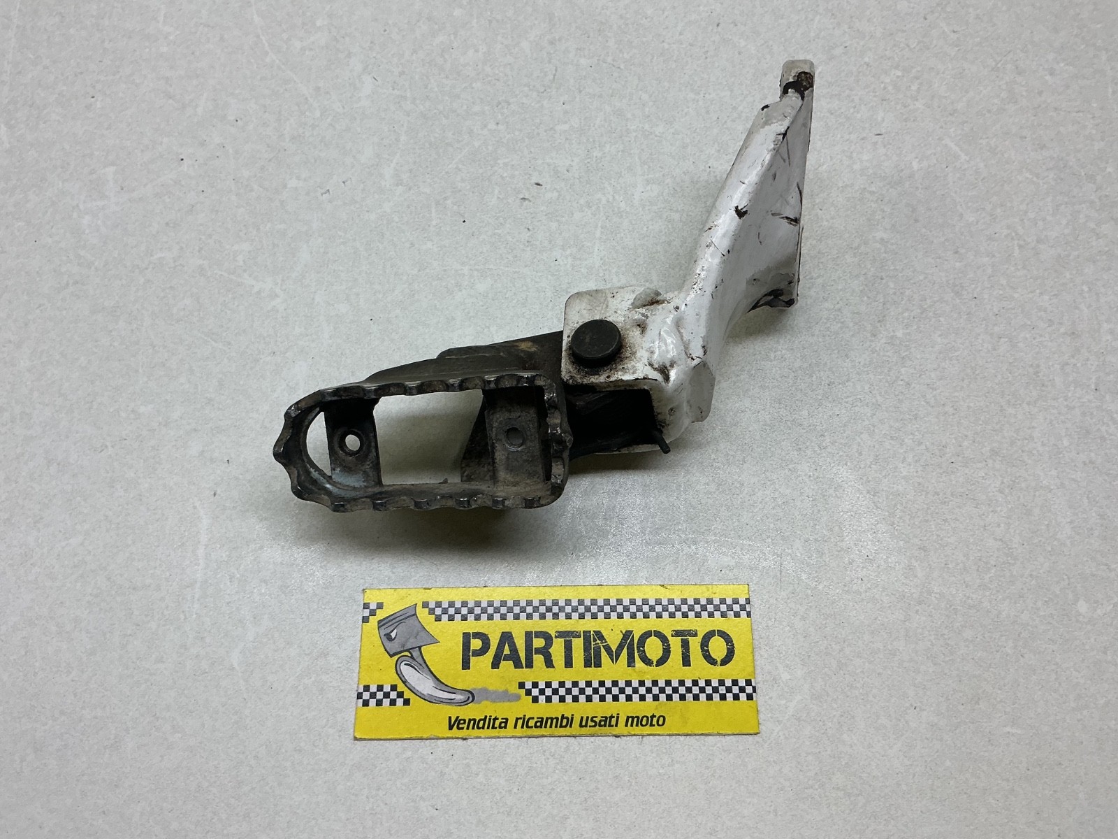 PEDANA SINISTRA PILOTA APRILIA TUAREG RALLY 125 1989/1994