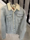 Levi’s Jeans Faux Fur Lined Trucker Jacket Faded Denim Mens XL Warm ? RED TAG !