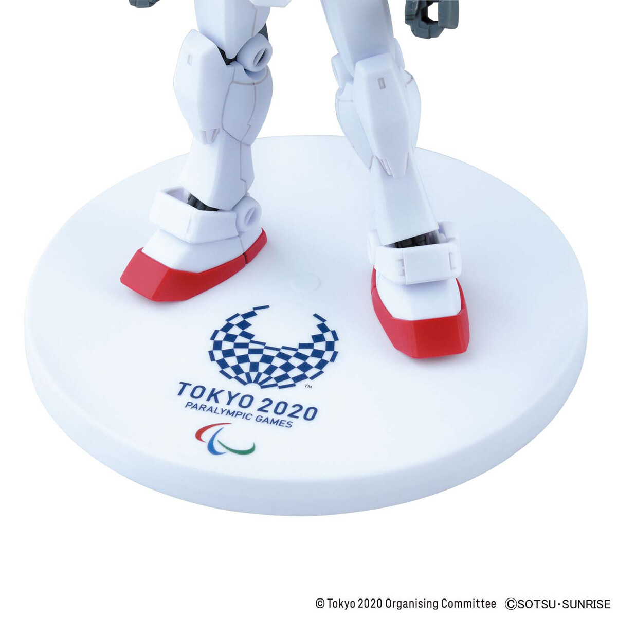 BANDAI HG 1/144 RX-78-2 GUNDAM (Tokyo 2020 Paralympic Games