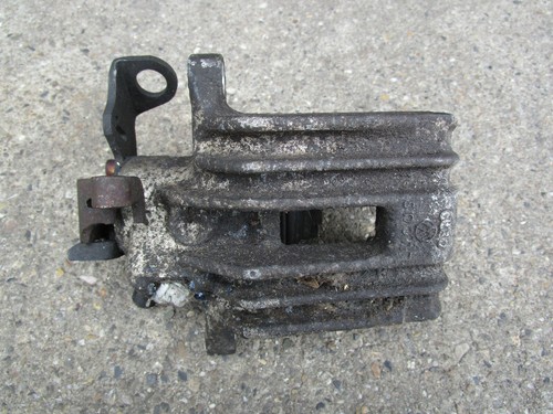 VW Golf IV Bremssattel links