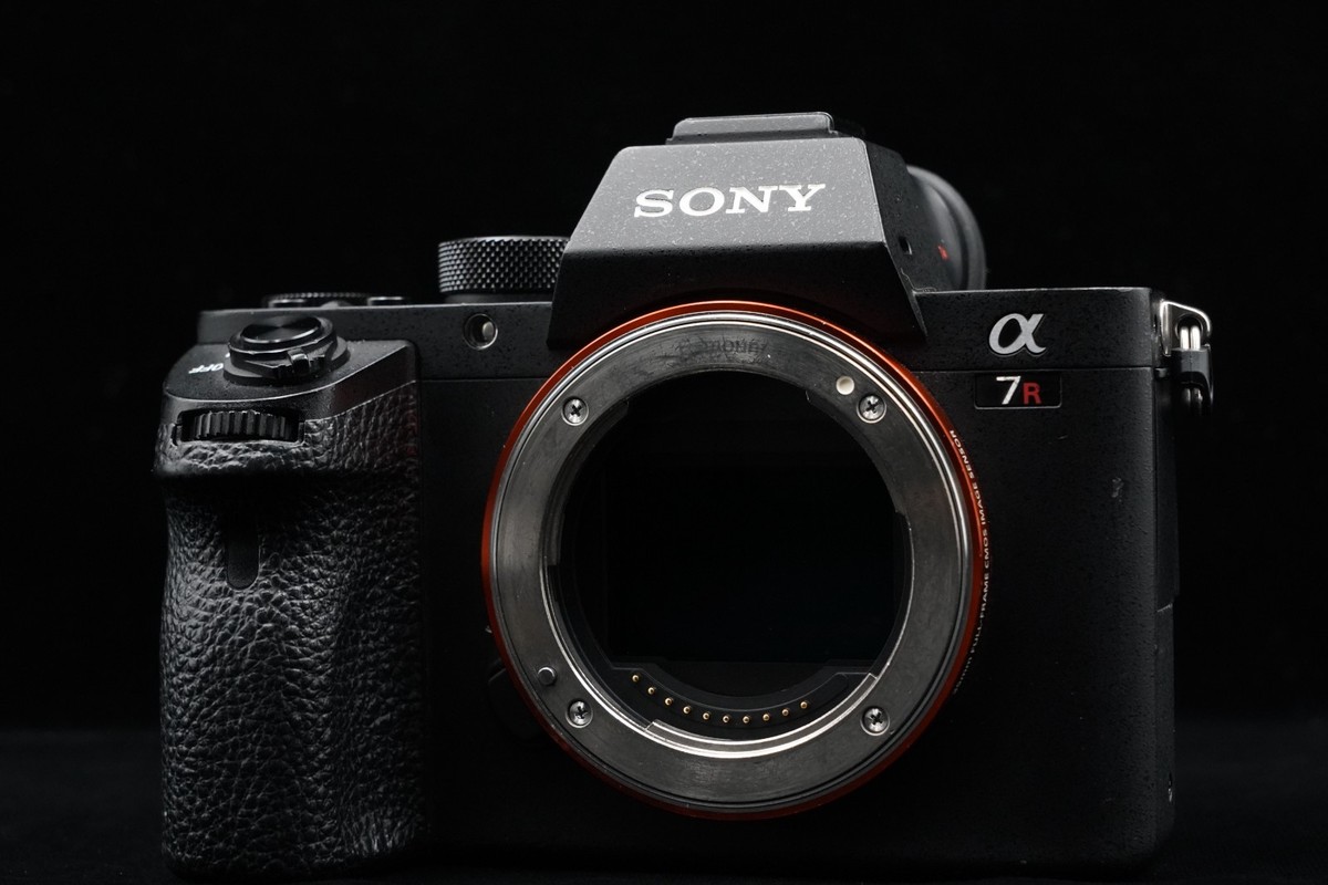 Sony A7R II ILCE-7RM2 Digital Camera US Duty Paid English 9659