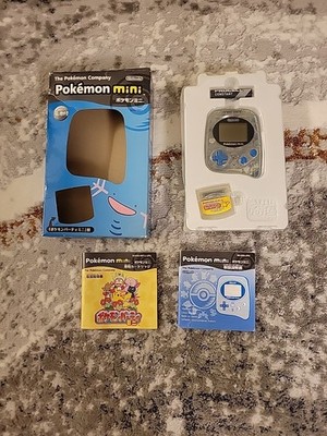 Pokemon Mini Game Console MIN-001 w/ Pokemon Party - Wooper Blue