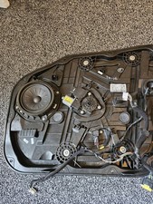 HYUNDAI TUCSON FRONT RIGHT DRIVER SIDE WINDOW REGULATOR PANEL 82480-D7130