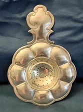 900 Silver Alfredo Ortega Master Silversmiths Hand Hammered Tea Strainer Vintage