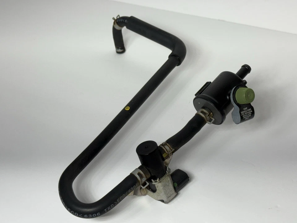 2016-2017 Nissan Altima 2.5L Vacuum Vapor Purge Valve OEM - Image 2 of 4