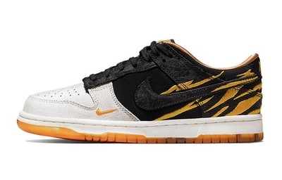 Nike Dunk Low God Of Wealth - DQ5351-001