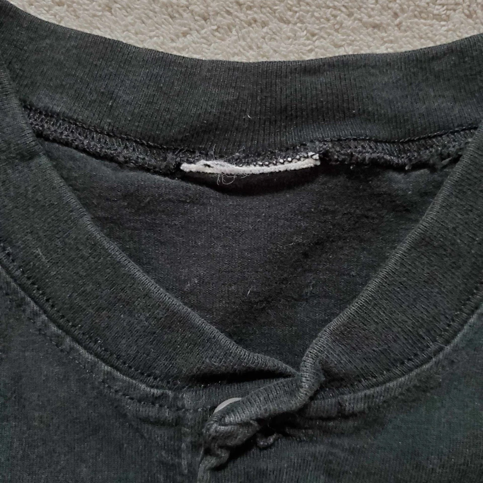 Camisa Henley Wilson Athletics De Colección Manga Larga Desteñida Negra Para Hombre Pequeña S  Foto 2 de 4