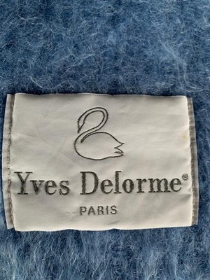 2 couvertures du lit en laine « Yves Delorme » made in France 220x240 cm