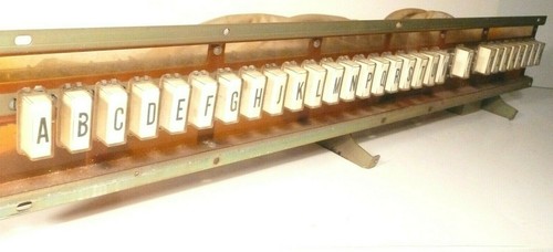 WURLITZER 3560 BASTIDOR DE BOTONES sin probar con cables limpio de juke parcialmente funcionando - Imagen 2 de 8
