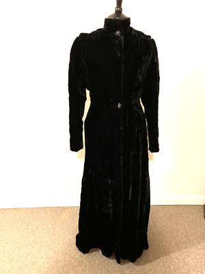 VTG 1920s /30s Opera Length Coat Black Velvet Evening Floor Length