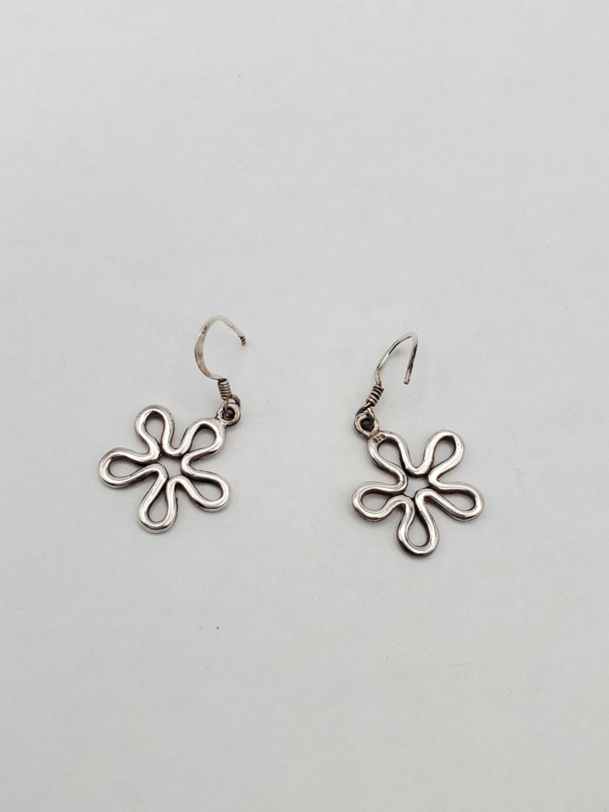 Flower 925 dangle drop earring - image 2