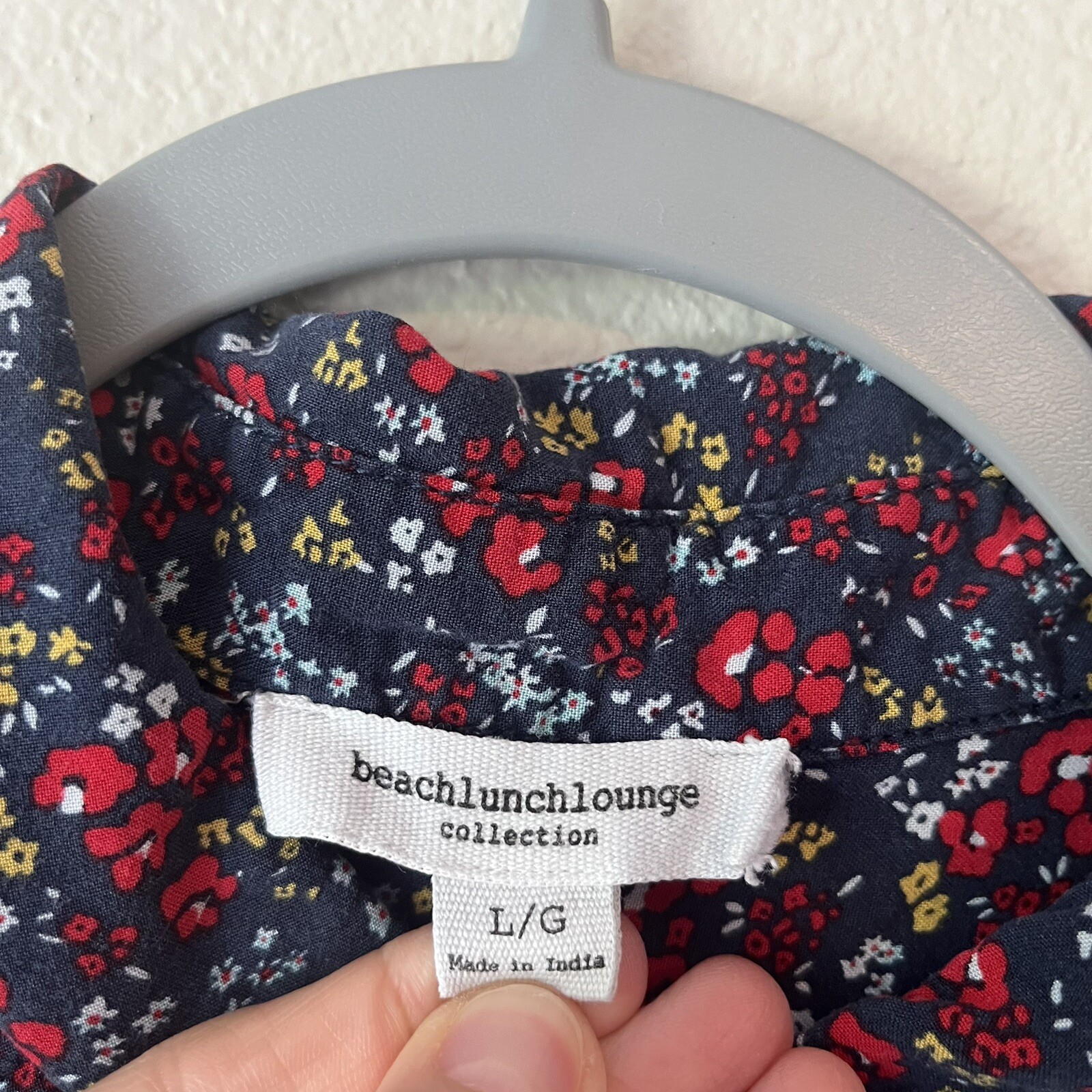 BeachLunchLounge Floral Pattern Button Down Top S… - image 3