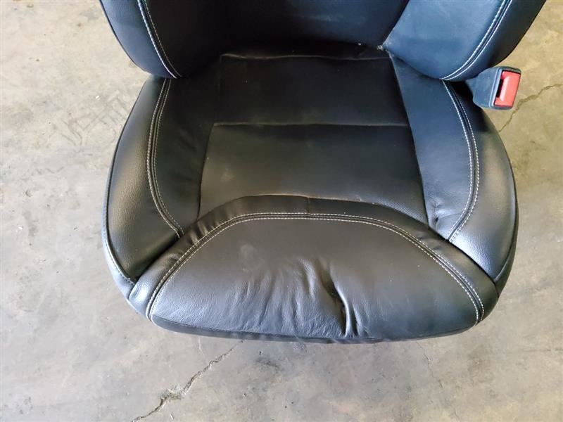 【ま～やん】助手席フラット【ブラックレザー】 2020, Ford Explorer ST, Front Left Seat With Massage, Black