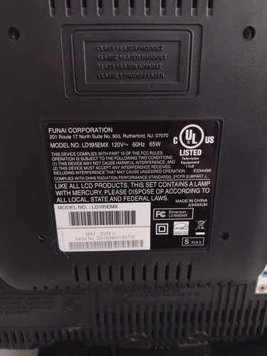 Emerson LD195EMX 18.5" 720p HD LCD Built In DVD Combo TV NO Remote Works Great - Picture 6 of 10