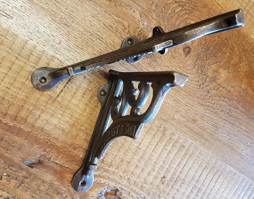 A Pair of Cast Iron J Duckett Shelf Bracket 5" x 5" Railway / Vintage /Retro - Picture 7 of 8