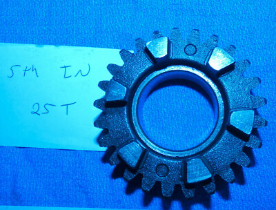 1595 じゃん Kawasaki ZX1100A GPz1100 ZN1100B transmission, 5th Gear INput, pn