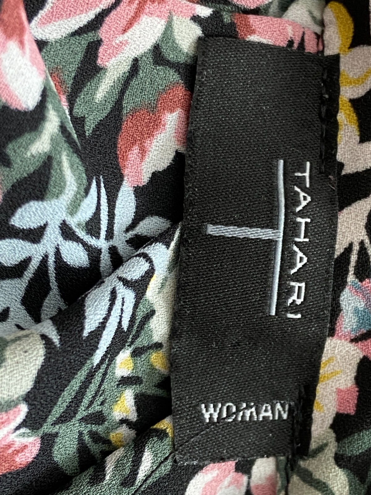 TAHARI ~Plus sz 1x Flowy Tunic BLOUSE Long Sleeve Top Black Mauve Blue Floral